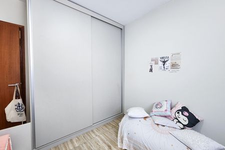 Apartamento à venda com 92m², 2 quartos e 2 vagasQuarto 