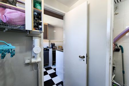 Apartamento à venda com 92m², 2 quartos e 2 vagasQuarto de Serviço 