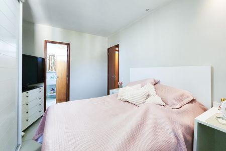 Apartamento à venda com 92m², 2 quartos e 2 vagasSuíte 