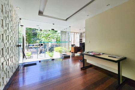 Apartamento à venda com 92m², 2 quartos e 2 vagasÁrea Comum 