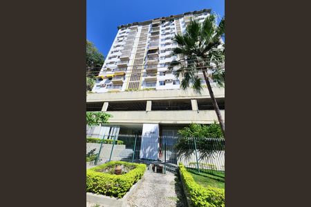 Apartamento à venda com 92m², 2 quartos e 2 vagasFachada do Condomínio 