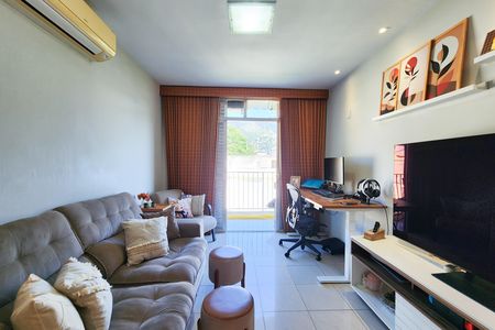 Apartamento à venda com 92m², 2 quartos e 2 vagasSala 