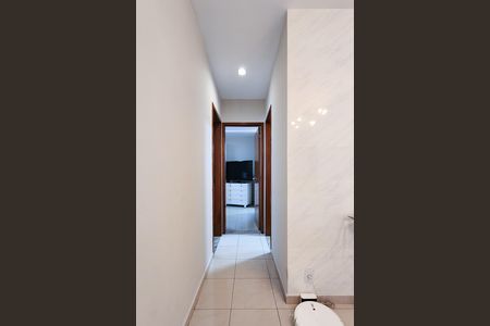 Apartamento à venda com 92m², 2 quartos e 2 vagasCorredor 