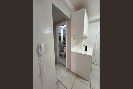 Apartamento para alugar com 33m², 2 quartos e sem vaga