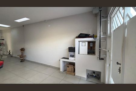 Casa à venda com 155m², 3 quartos e 2 vagas Casa à venda com 155m², 3 quartos e 2 vagasGaragem