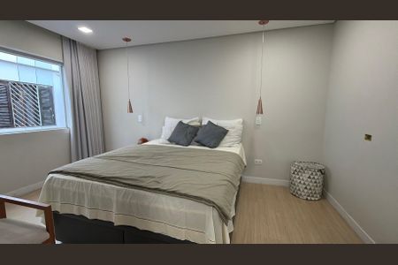 Casa à venda com 155m², 3 quartos e 2 vagas Casa à venda com 155m², 3 quartos e 2 vagasSuite