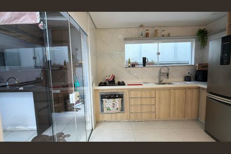 Casa à venda com 155m², 3 quartos e 2 vagas Casa à venda com 155m², 3 quartos e 2 vagasCozinha