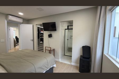 Casa à venda com 155m², 3 quartos e 2 vagas Casa à venda com 155m², 3 quartos e 2 vagasSuite