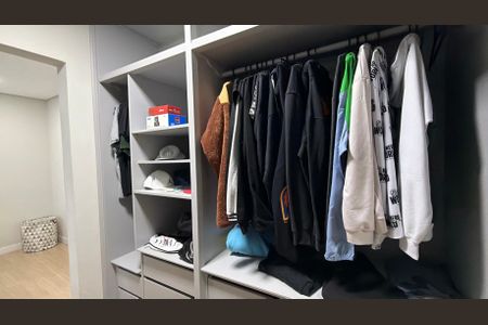 Casa à venda com 155m², 3 quartos e 2 vagas Casa à venda com 155m², 3 quartos e 2 vagasSuite