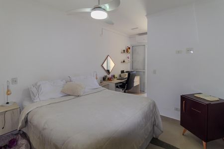 Casa à venda com 102m², 3 quartos e 2 vagas Casa à venda com 102m², 3 quartos e 2 vagasQuarto 3 - Suíte