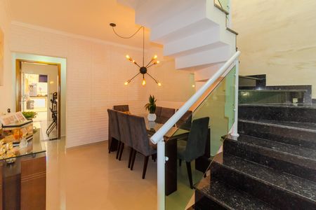Sala de casa à venda com 3 quartos, 100m² em Vila Lucia, São Paulo
