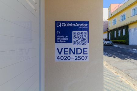 Casa à venda com 102m², 3 quartos e 2 vagas Casa à venda com 102m², 3 quartos e 2 vagasPlaca