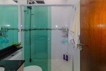 Casa à venda com 102m², 3 quartos e 2 vagas Casa à venda com 102m², 3 quartos e 2 vagasBanheiro 2