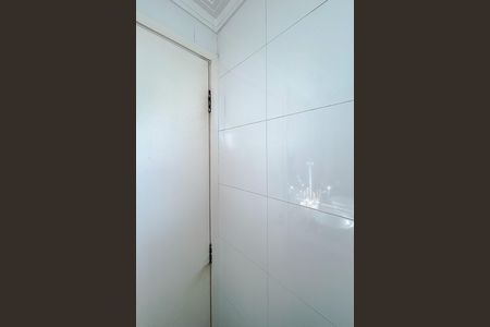 Apartamento à venda com 49m², 2 quartos e 1 vaga Apartamento à venda com 49m², 2 quartos e 1 vagaBanheiro