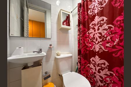 Apartamento à venda com 171m², 4 quartos e 2 vagasCozinha e Área de Serviço - Banheiro