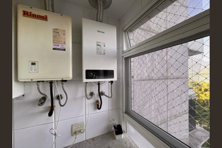 Apartamento à venda com 171m², 4 quartos e 2 vagasCozinha e Área de Serviço