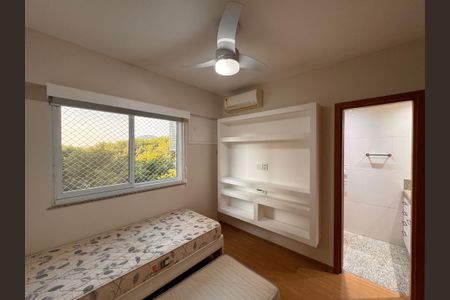 Apartamento à venda com 171m², 4 quartos e 2 vagasSuíte 3