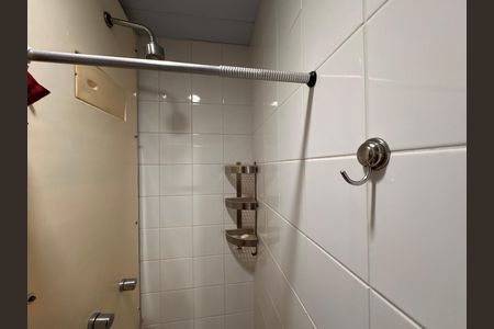 Apartamento à venda com 171m², 4 quartos e 2 vagasCozinha e Área de Serviço - Banheiro
