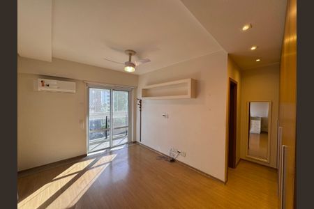 Apartamento à venda com 171m², 4 quartos e 2 vagasSuíte 1