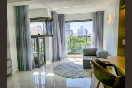 Sala de apartamento para alugar com 1 quarto, 30m² em Higienópolis, São Paulo