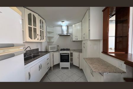 Apartamento à venda com 65m², 2 quartos e 1 vaga