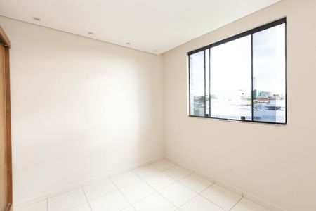 Apartamento para alugar com 2 quartos, 64m² em Tirol, Contagem