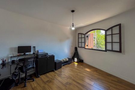 Casa à venda com 82m², 2 quartos e 1 vagaQuarto 2