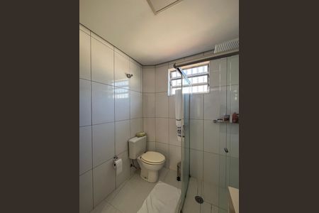 Casa à venda com 82m², 2 quartos e 1 vagaBanheiro