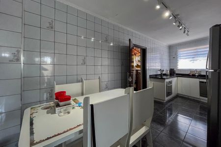 Casa à venda com 82m², 2 quartos e 1 vagaCozinha