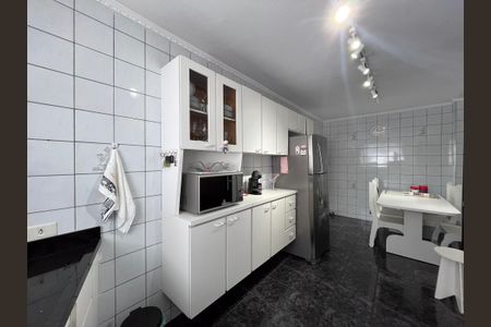 Casa à venda com 82m², 2 quartos e 1 vagaCozinha