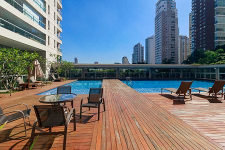 Apartamento para alugar com 180m², 3 quartos e 3 vagasPiscina