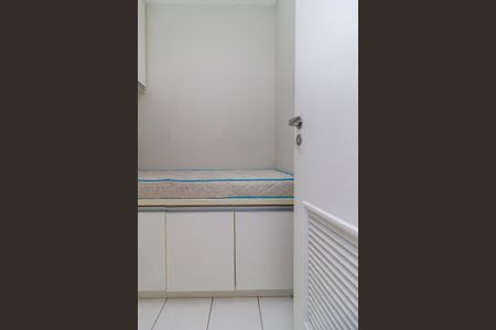 Apartamento para alugar com 180m², 3 quartos e 3 vagasÁrea de Serviço - Quarto