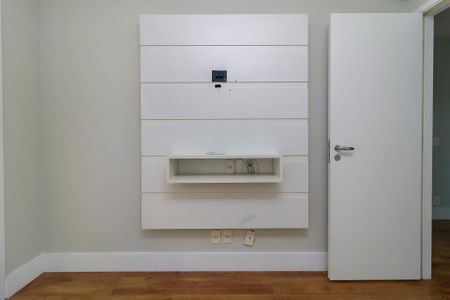 Apartamento para alugar com 180m², 3 quartos e 3 vagasSuíte 2