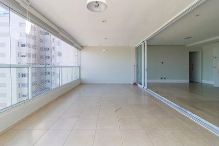 Sala - Varanda de apartamento para alugar com 3 quartos, 180m² em Campo Belo, São Paulo
