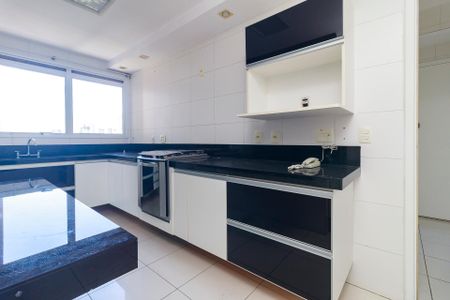 Apartamento para alugar com 180m², 3 quartos e 3 vagasCozinha