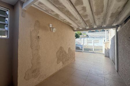 Casa à venda com 104m², 3 quartos e 2 vagas Casa à venda com 104m², 3 quartos e 2 vagasGaragem