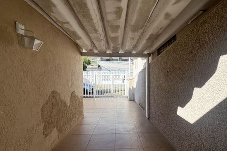 Casa à venda com 104m², 3 quartos e 2 vagas Casa à venda com 104m², 3 quartos e 2 vagasGaragem