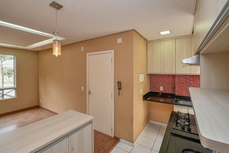 Apartamento para alugar com 45m², 2 quartos e 1 vaga Apartamento para alugar com 45m², 2 quartos e 1 vagaCozinha e Área de Serviço