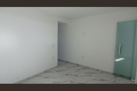 Apartamento para alugar com 1 quarto, 40m² em Jardim Esperança, Cabo Frio