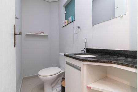 Casa à venda com 115m², 3 quartos e 2 vagas Casa à venda com 115m², 3 quartos e 2 vagasLavabo