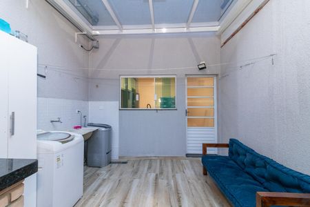Casa à venda com 115m², 3 quartos e 2 vagas Casa à venda com 115m², 3 quartos e 2 vagasÁrea de Serviço