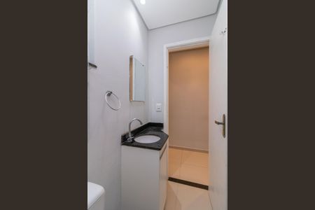 Casa à venda com 115m², 3 quartos e 2 vagas Casa à venda com 115m², 3 quartos e 2 vagasLavabo