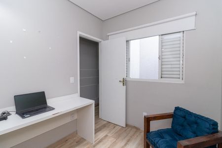 Casa à venda com 115m², 3 quartos e 2 vagas Casa à venda com 115m², 3 quartos e 2 vagasQuarto 2