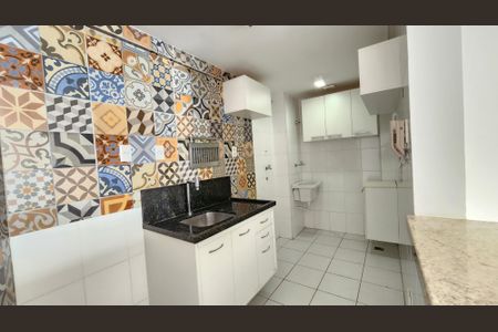 Apartamento para alugar com 55m², 2 quartos e 1 vagaCozinha 