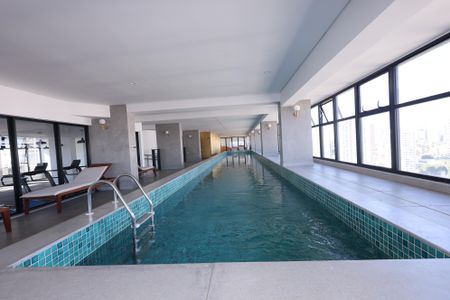 Studio para alugar com 56m², 1 quarto e 1 vagaPiscina Coberta