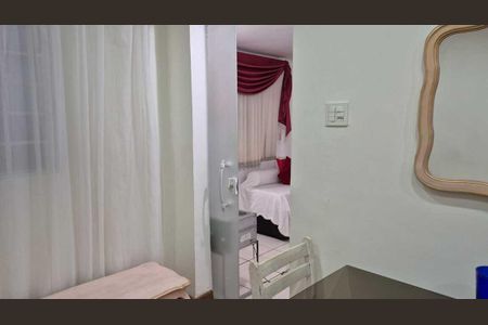 Sala de casa para alugar com 2 quartos, 70m² em Jardim Oriental, São Paulo