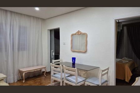 Sala de casa para alugar com 2 quartos, 70m² em Jardim Oriental, São Paulo