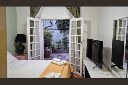 Casa para alugar com 70m², 2 quartos e sem vagaQuarto