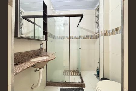 Banheiro social de apartamento para alugar com 1 quarto, 30m² em Copacabana, Rio de Janeiro