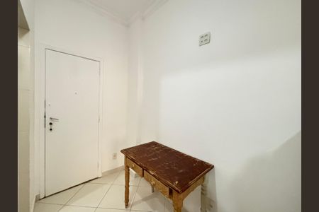 Hall de entrada de apartamento para alugar com 1 quarto, 30m² em Copacabana, Rio de Janeiro